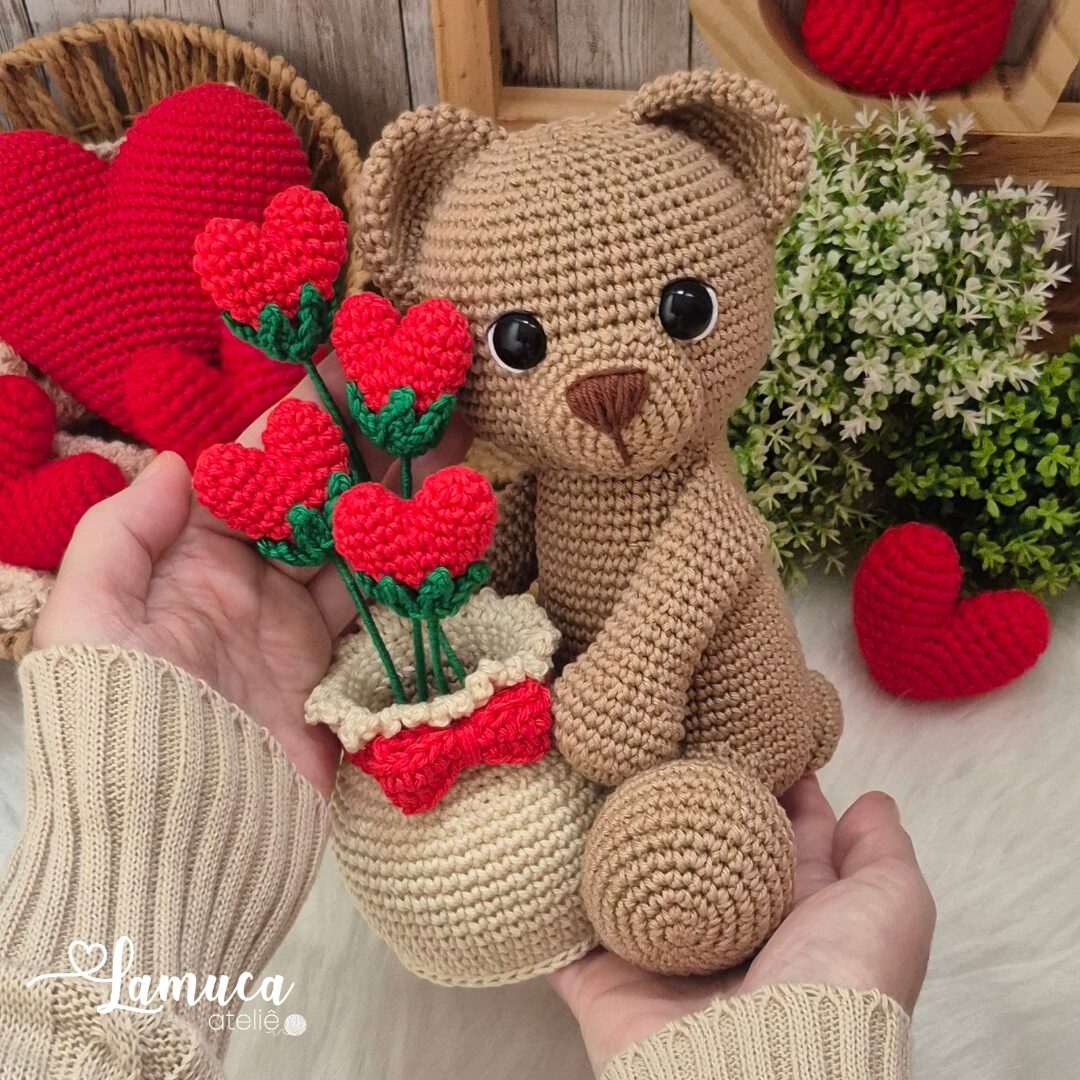 E-book Urso e Vaso de Coração Amigurumi - Imagem 3